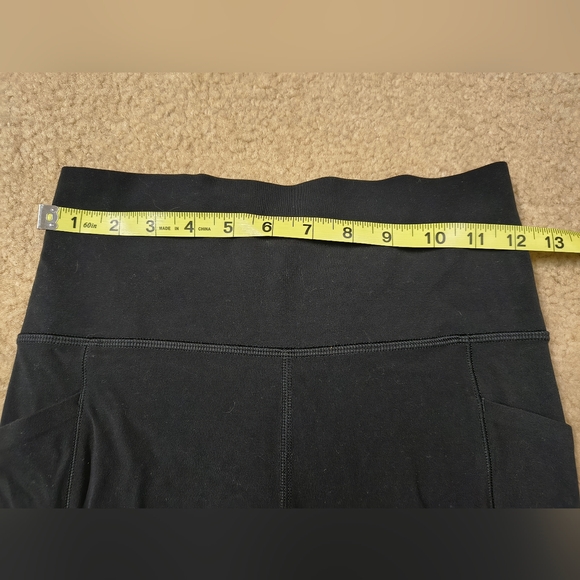 Athleta Salutation Stash Pocket II Cinch 7/8 Leggings Small Tall - Picture 4 of 6